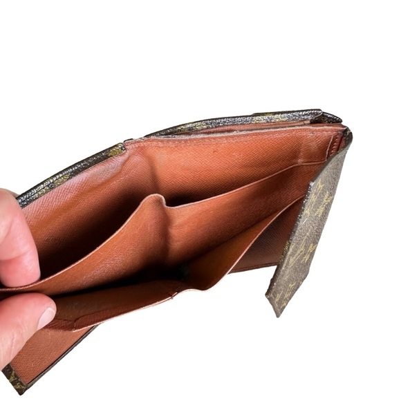 LOUIS VUITTON Vintage Monogram Logo Elise Trifold Wallet - Picture 10 of 16